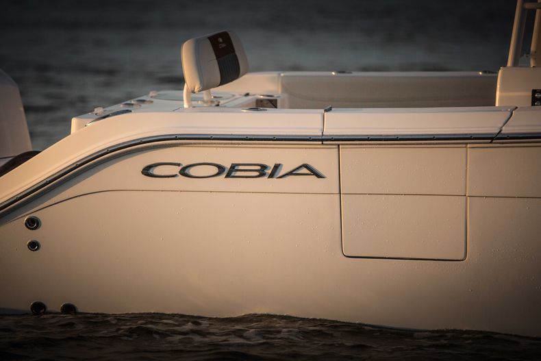 Thumbnail 9 for New 2022 Cobia 301 CC boat for sale in West Palm Beach, FL
