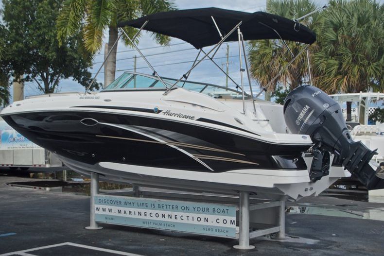 Thumbnail 5 for New 2017 Hurricane SunDeck SD 2200 DC OB boat for sale in West Palm Beach, FL