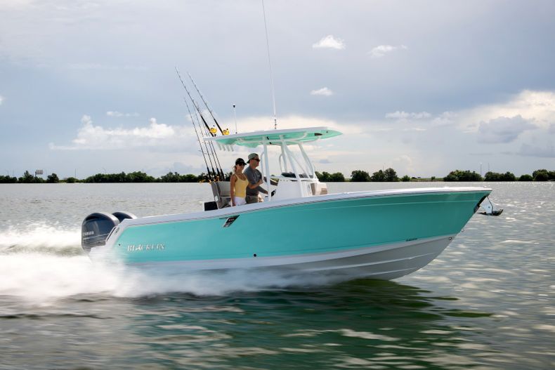 Thumbnail 1 for New 2022 Blackfin 252CC boat for sale in West Palm Beach, FL