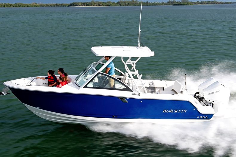 Thumbnail 0 for New 2022 Blackfin 252DC boat for sale in West Palm Beach, FL