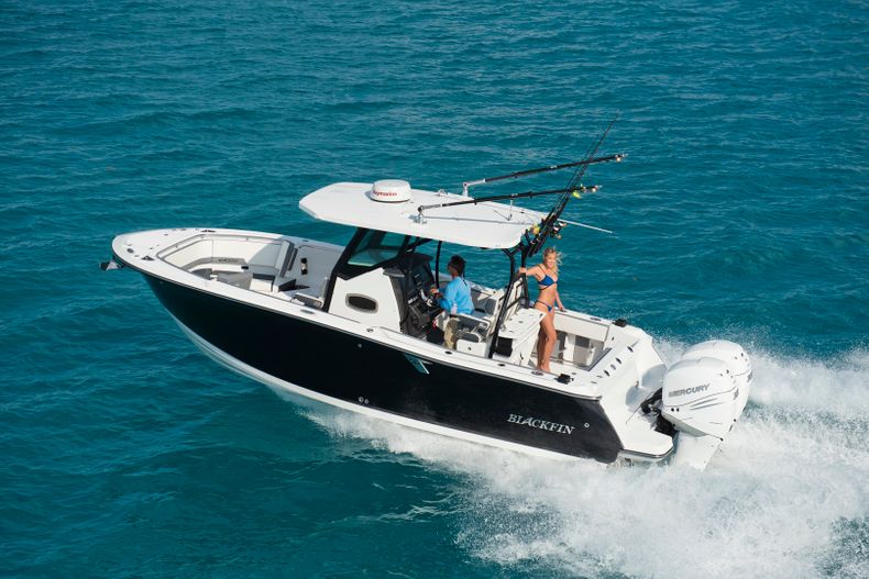 Thumbnail 0 for New 2022 Blackfin 272CC boat for sale in West Palm Beach, FL