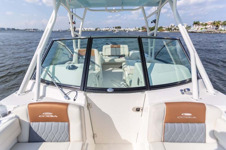 Thumbnail 13 for New 2022 Cobia 240 DC boat for sale in West Palm Beach, FL
