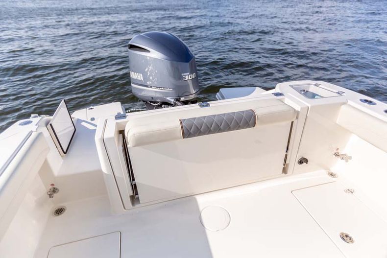 Thumbnail 33 for New 2022 Cobia 240 DC boat for sale in West Palm Beach, FL