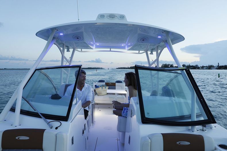 Thumbnail 16 for New 2022 Cobia 280 DC boat for sale in West Palm Beach, FL