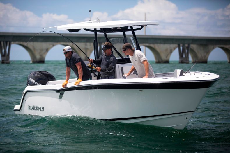 Thumbnail 1 for New 2022 Blackfin 222CC boat for sale in West Palm Beach, FL