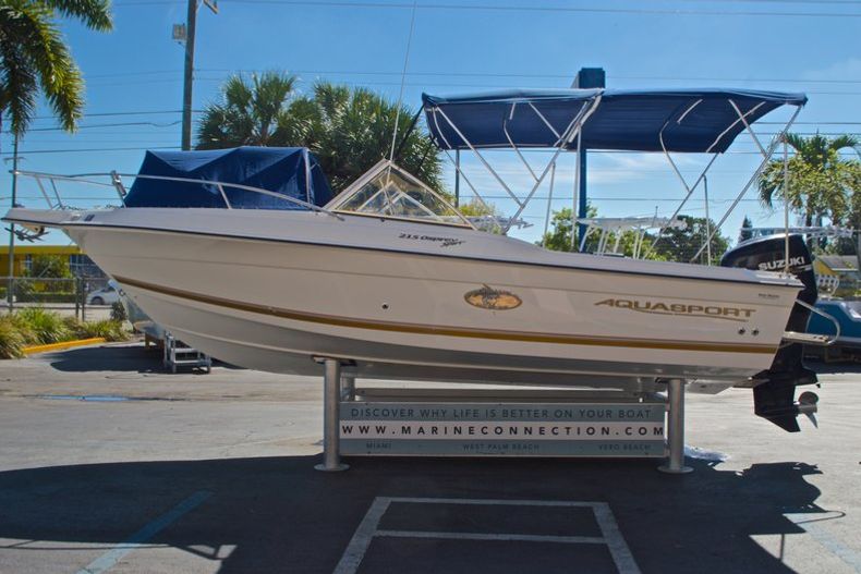 Thumbnail 4 for Used 2000 Aquasport 215 Osprey Sport DC boat for sale in West Palm Beach, FL
