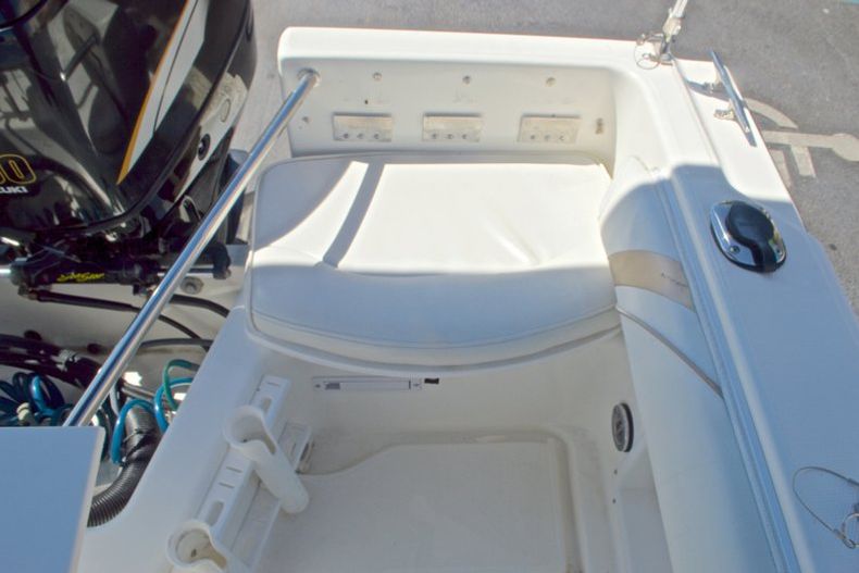 Thumbnail 17 for Used 2000 Aquasport 215 Osprey Sport DC boat for sale in West Palm Beach, FL