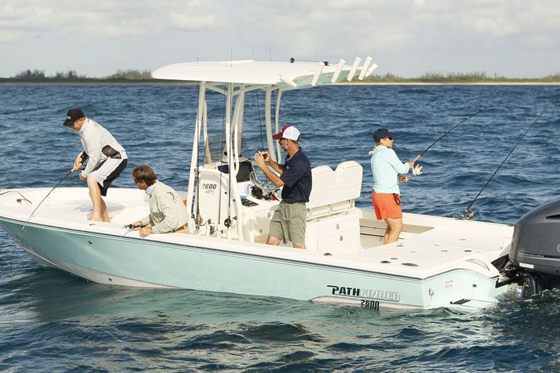 Thumbnail 12 for New 2022 Pathfinder 2600 HPS boat for sale in Vero Beach, FL