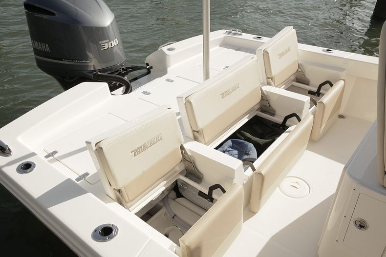 Thumbnail 14 for New 2022 Pathfinder 2600 TRS boat for sale in Vero Beach, FL