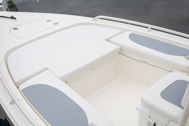 Thumbnail 7 for New 2022 Pathfinder 2200 TRS boat for sale in Vero Beach, FL