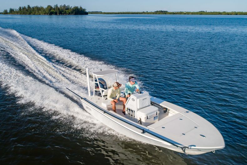 Thumbnail 3 for New 2022 Hewes Redfisher 16 boat for sale in Vero Beach, FL