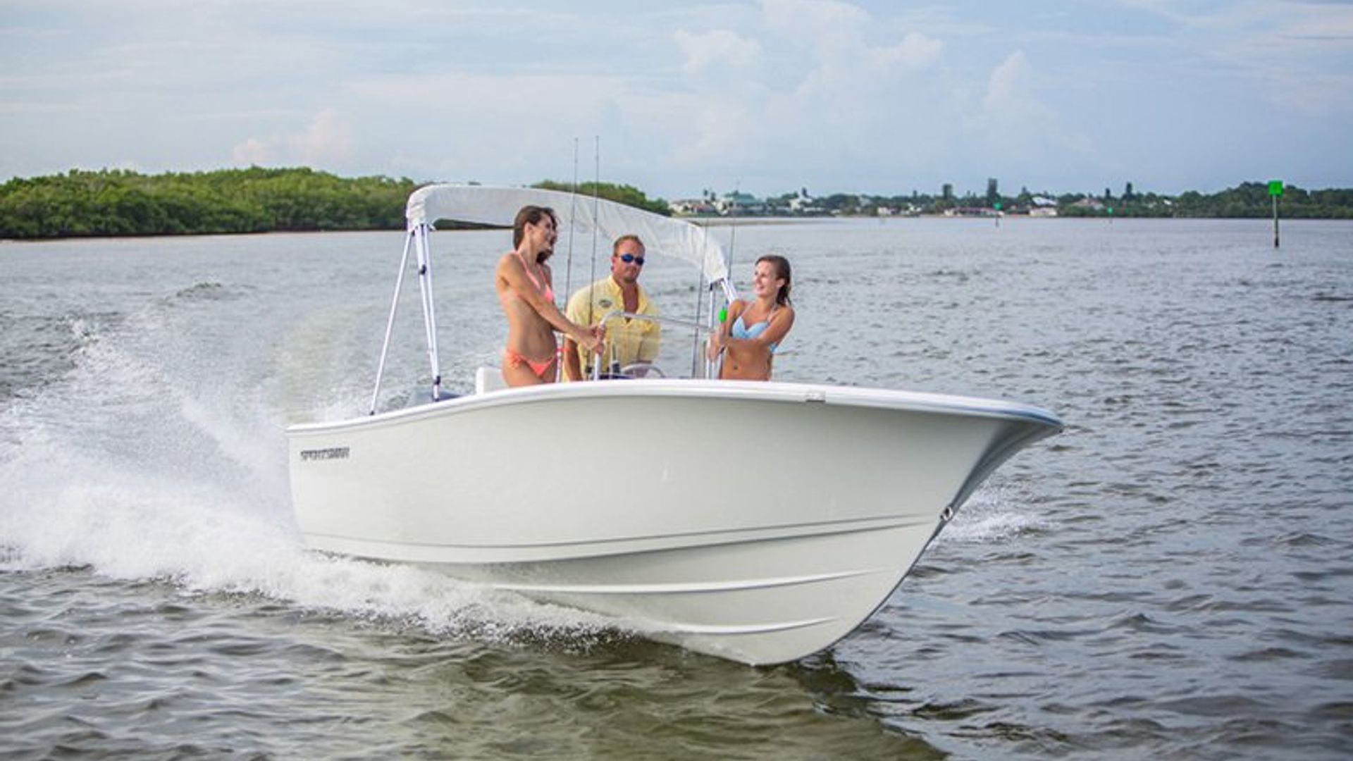 New 2016 Sportsman 19 Island Reef #C270 image 1