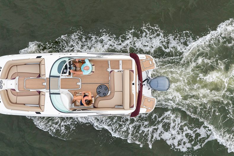 Thumbnail 3 for New 2022 Hurricane SunDeck SD 2410 OB boat for sale in West Palm Beach, FL