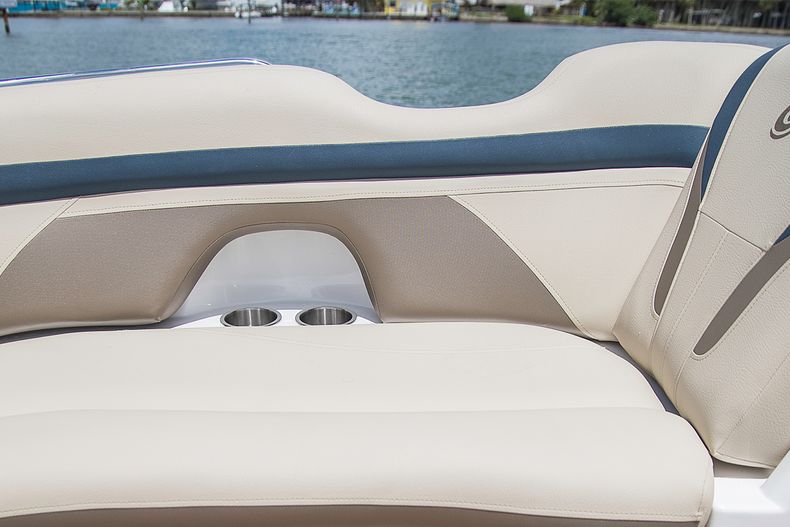 Image 5 for 2022 Hurricane SunDeck SD 2200 DC OB in West Palm Beach, FL