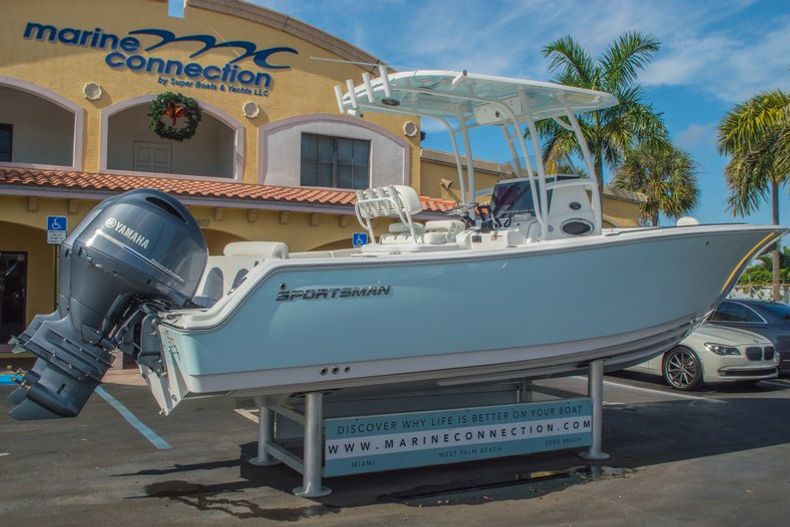 Thumbnail 7 for New 2016 Sportsman Heritage 251 Center Console boat for sale in West Palm Beach, FL