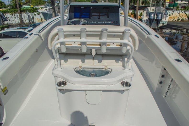 Thumbnail 12 for New 2016 Sportsman Heritage 251 Center Console boat for sale in West Palm Beach, FL