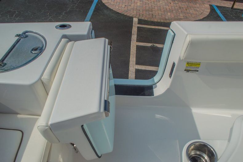 Thumbnail 22 for New 2016 Sportsman Heritage 251 Center Console boat for sale in West Palm Beach, FL