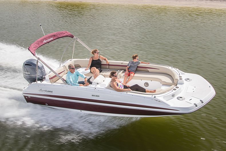 New 2022 Hurricane SunDeck Sport SS 201 OB boat for sale in West Palm Beach, FL