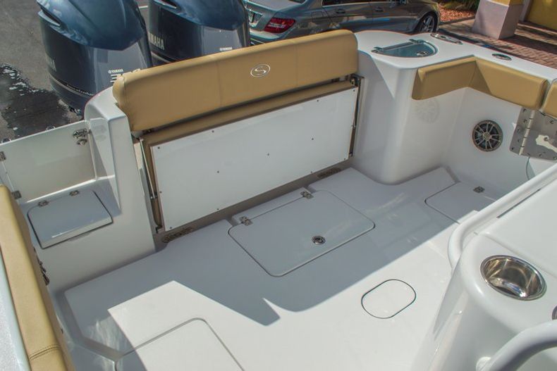 Thumbnail 19 for New 2016 Sportsman Open 312 Center Console boat for sale in Miami, FL