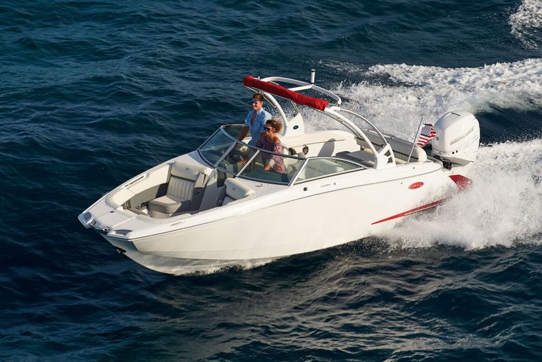 Thumbnail 3 for New 2022 Cobalt 25SC boat for sale in West Palm Beach, FL