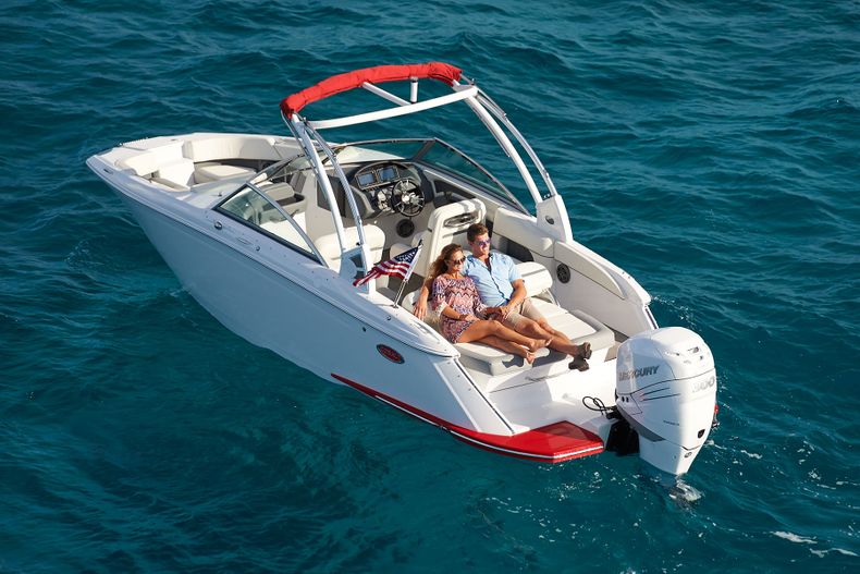 Thumbnail 5 for New 2022 Cobalt 25SC boat for sale in West Palm Beach, FL