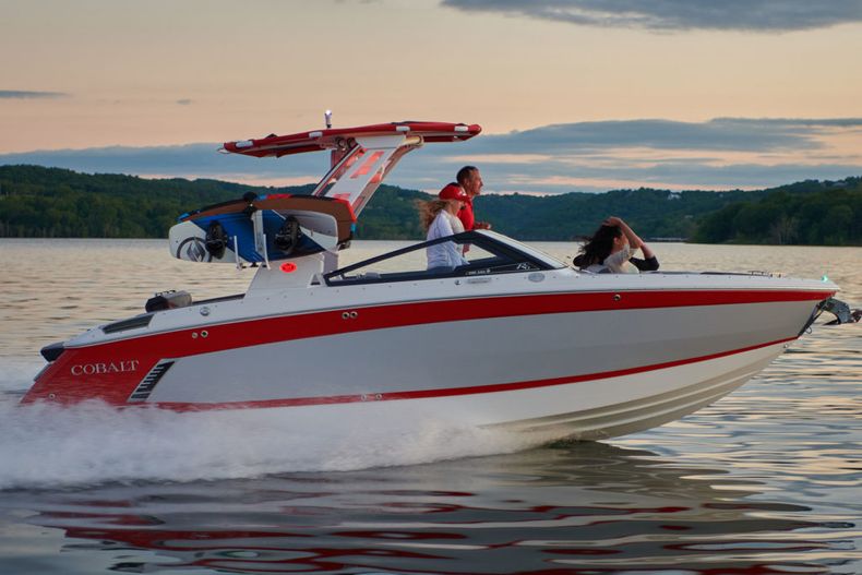 Thumbnail 8 for New 2022 Cobalt R6 Surf boat for sale in West Palm Beach, FL