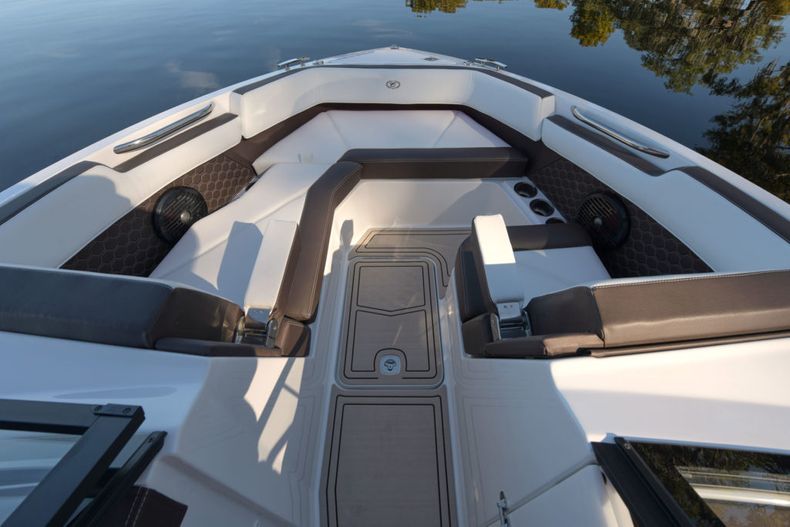 Thumbnail 22 for New 2022 Cobalt R6 Surf boat for sale in West Palm Beach, FL