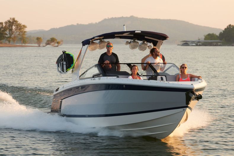 Thumbnail 16 for New 2022 Cobalt R8 Surf boat for sale in West Palm Beach, FL