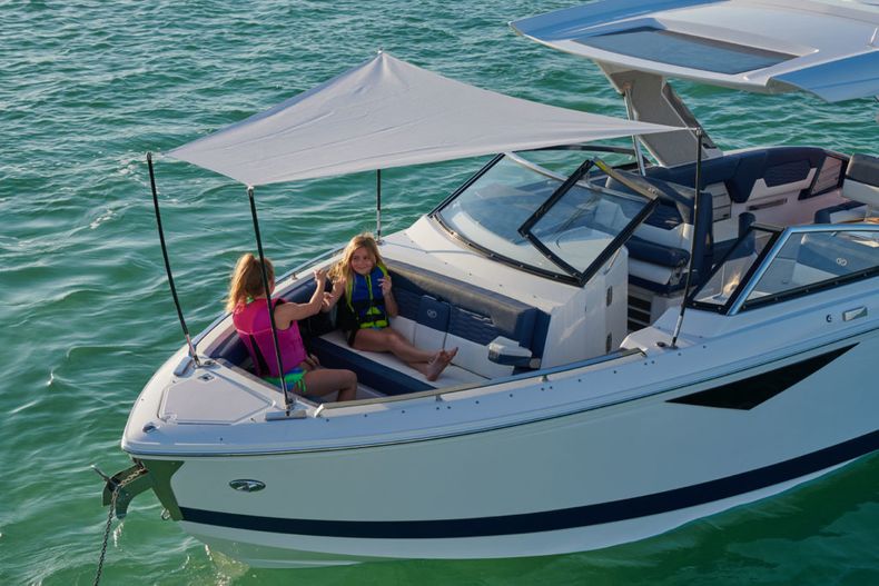Thumbnail 7 for New 2022 Cobalt A29 boat for sale in West Palm Beach, FL