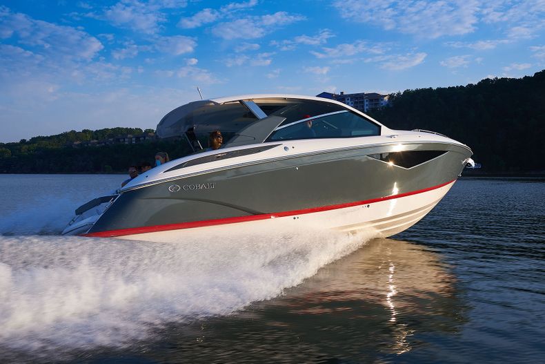 Thumbnail 19 for New 2022 Cobalt A36 boat for sale in West Palm Beach, FL