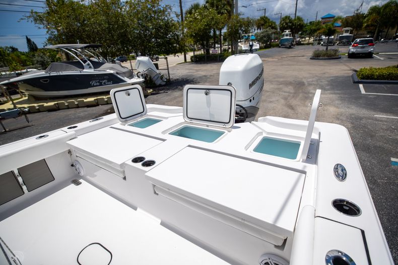 Thumbnail 13 for New 2021 Sportsman Masters 267 Bay Boat boat for sale in West Palm Beach, FL