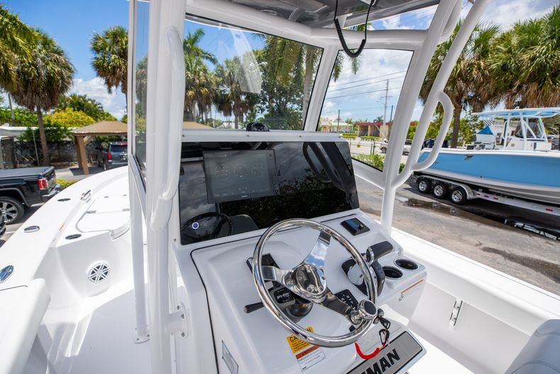 Thumbnail 25 for New 2021 Sportsman Masters 267 Bay Boat boat for sale in West Palm Beach, FL