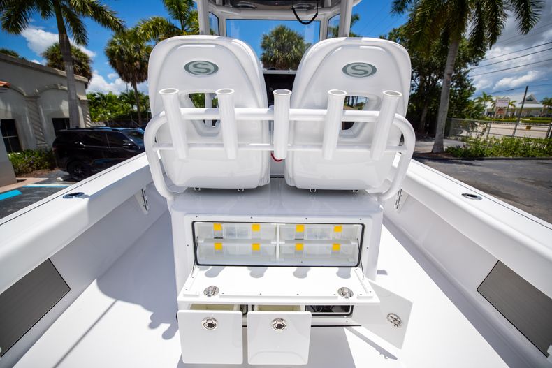 Thumbnail 17 for New 2021 Sportsman Masters 267 Bay Boat boat for sale in West Palm Beach, FL