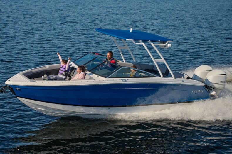 Thumbnail 14 for New 2022 Cobalt R8 OB boat for sale in West Palm Beach, FL