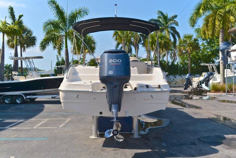 Thumbnail 11 for Used 2007 Hurricane FunDeck GS 232 OB boat for sale in West Palm Beach, FL