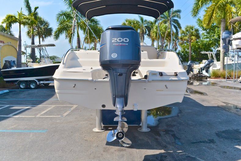 Thumbnail 17 for Used 2007 Hurricane FunDeck GS 232 OB boat for sale in West Palm Beach, FL