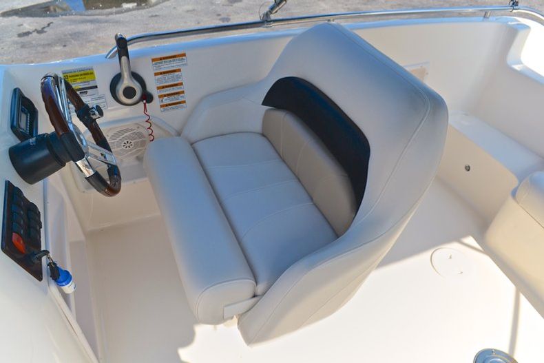 Thumbnail 36 for Used 2007 Hurricane FunDeck GS 232 OB boat for sale in West Palm Beach, FL