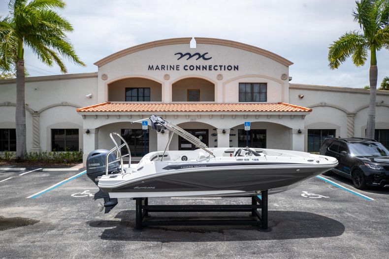 Thumbnail 1 for New 2021 Hurricane SunDeck Sport SS 185 OB boat for sale in West Palm Beach, FL