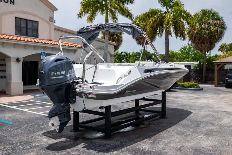 Thumbnail 15 for New 2021 Hurricane SunDeck Sport SS 185 OB boat for sale in West Palm Beach, FL