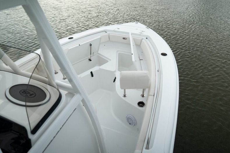 Thumbnail 16 for New 2022 Sea Hunt Ultra 219 boat for sale in West Palm Beach, FL