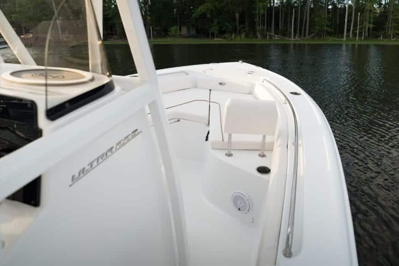 Thumbnail 17 for New 2022 Sea Hunt Ultra 229 boat for sale in West Palm Beach, FL