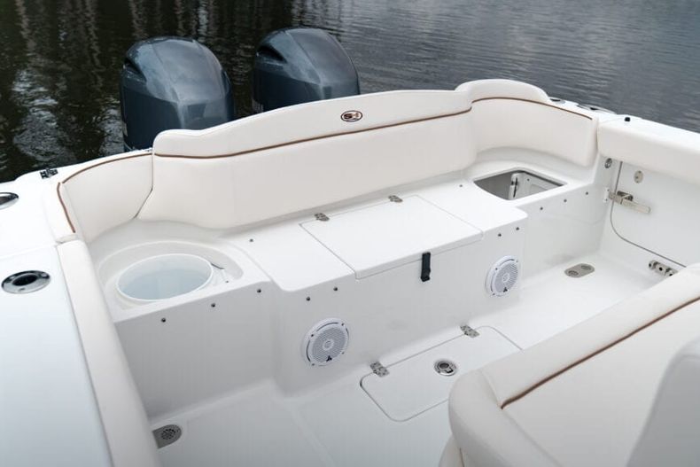 Thumbnail 21 for New 2022 Sea Hunt Ultra 275 SE boat for sale in West Palm Beach, FL