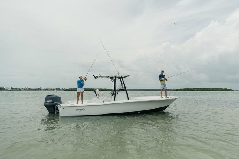 Thumbnail 1 for New 2022 Sea Hunt BX 25 BR boat for sale in West Palm Beach, FL