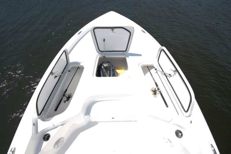 Thumbnail 12 for New 2022 Sea Hunt BX 25 BR boat for sale in West Palm Beach, FL