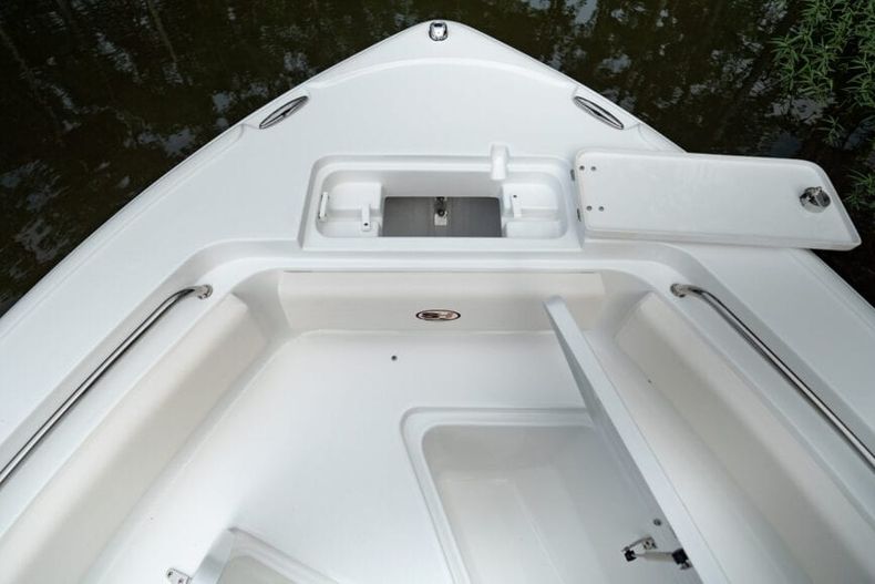 Thumbnail 30 for New 2022 Sea Hunt Ultra 234 boat for sale in West Palm Beach, FL