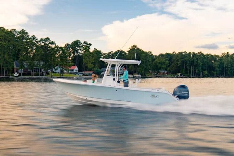 Thumbnail 4 for New 2022 Sea Hunt Ultra 234 boat for sale in West Palm Beach, FL