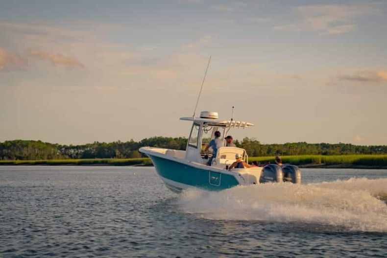 Thumbnail 2 for New 2022 Sea Hunt Ultra 265 SE boat for sale in West Palm Beach, FL