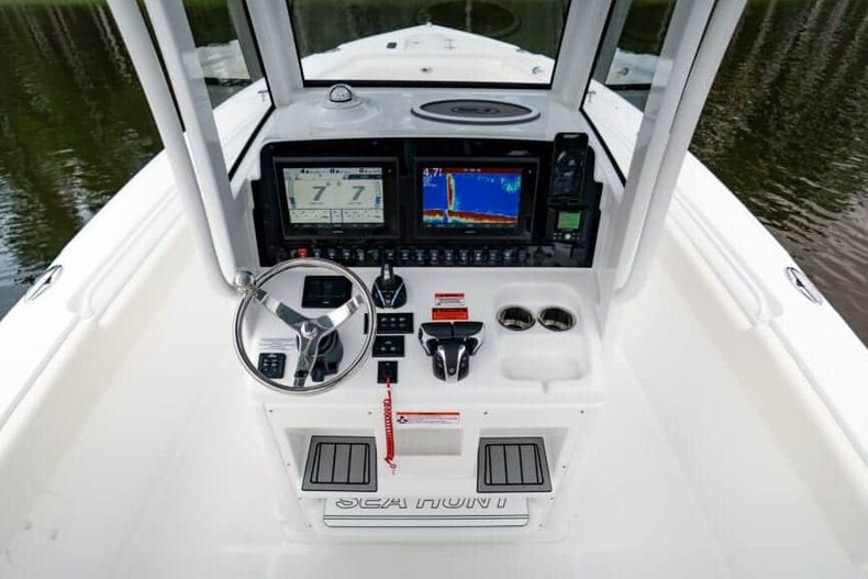 Thumbnail 30 for New 2022 Sea Hunt Ultra 265 SE boat for sale in West Palm Beach, FL