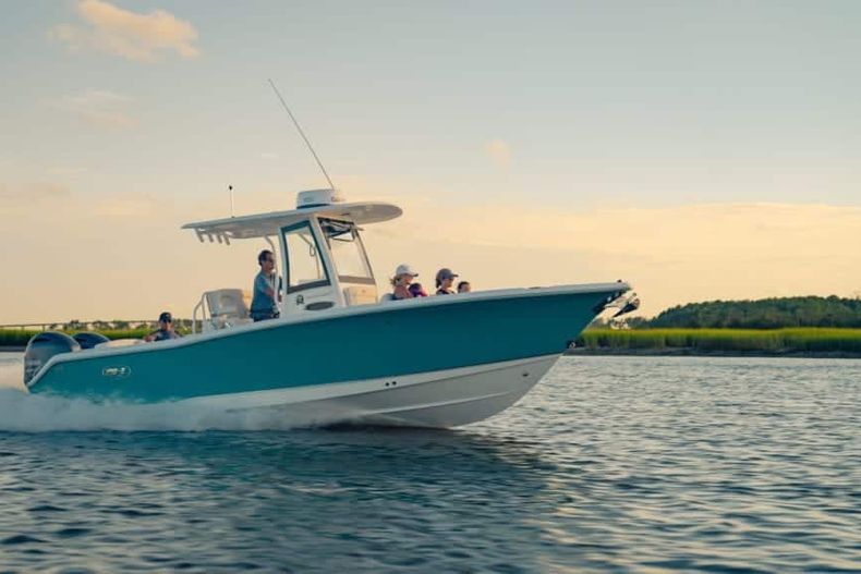 Thumbnail 1 for New 2022 Sea Hunt Ultra 265 SE boat for sale in West Palm Beach, FL