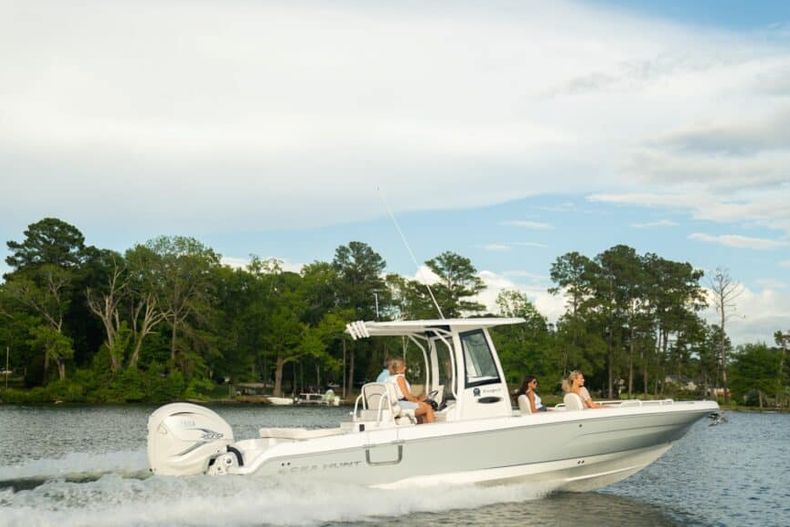 Thumbnail 8 for New 2022 Sea Hunt Escape 27 boat for sale in West Palm Beach, FL